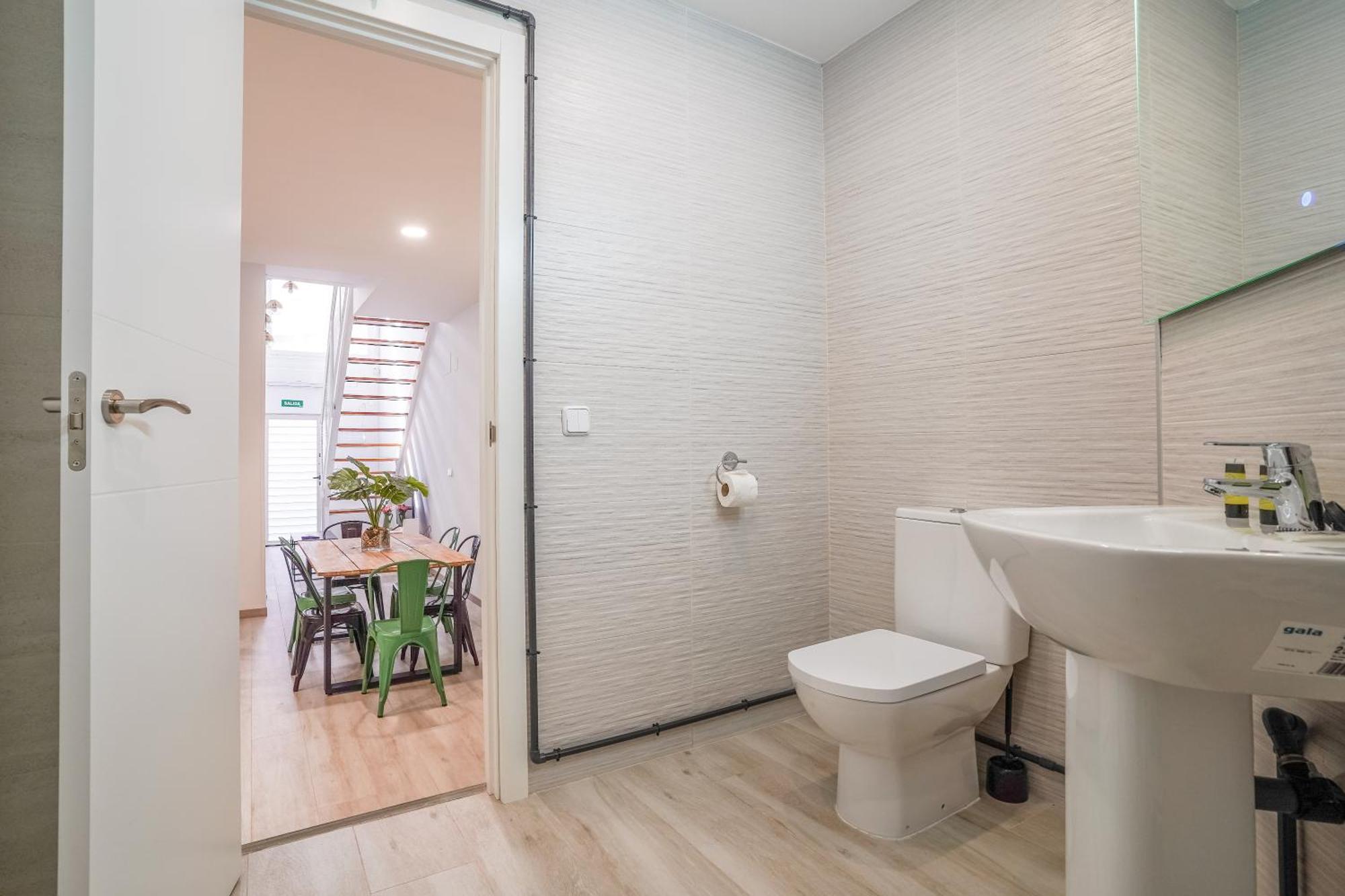 Modern Duplex-2Bedrooms 1.5Baths-Delicias 마드리드 외부 사진