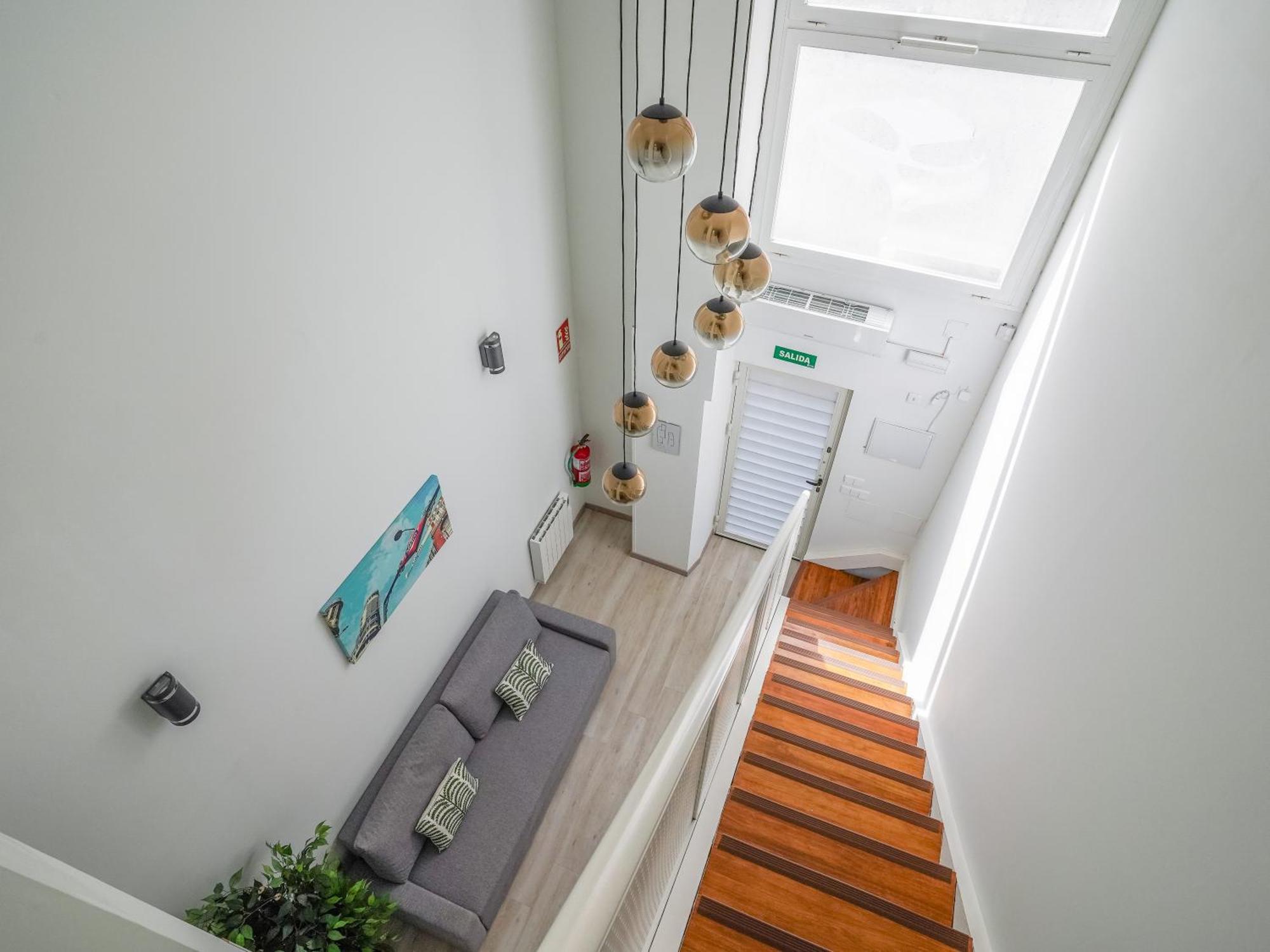 Modern Duplex-2Bedrooms 1.5Baths-Delicias 마드리드 외부 사진
